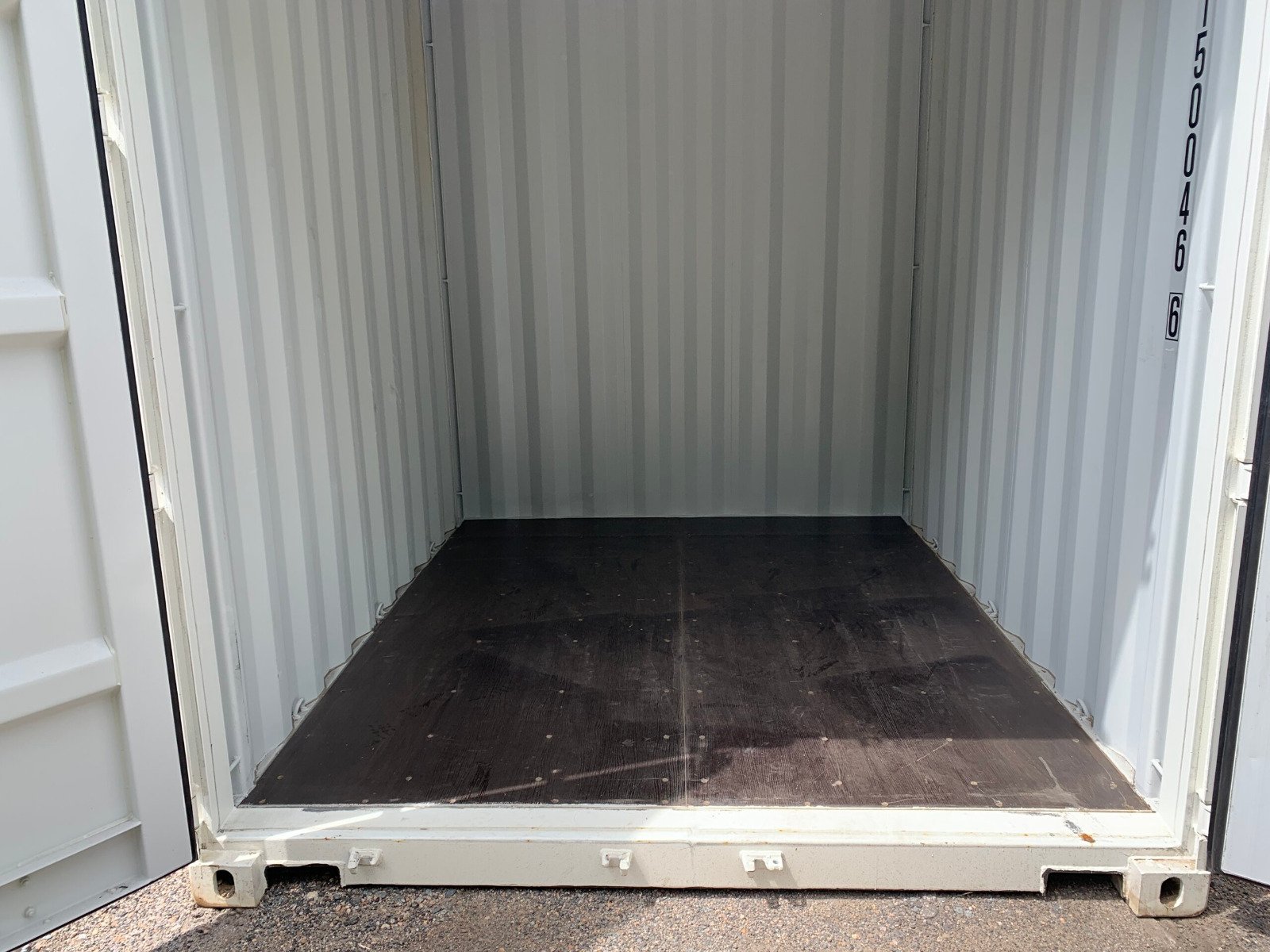 10ft Standard Height container - Image 3